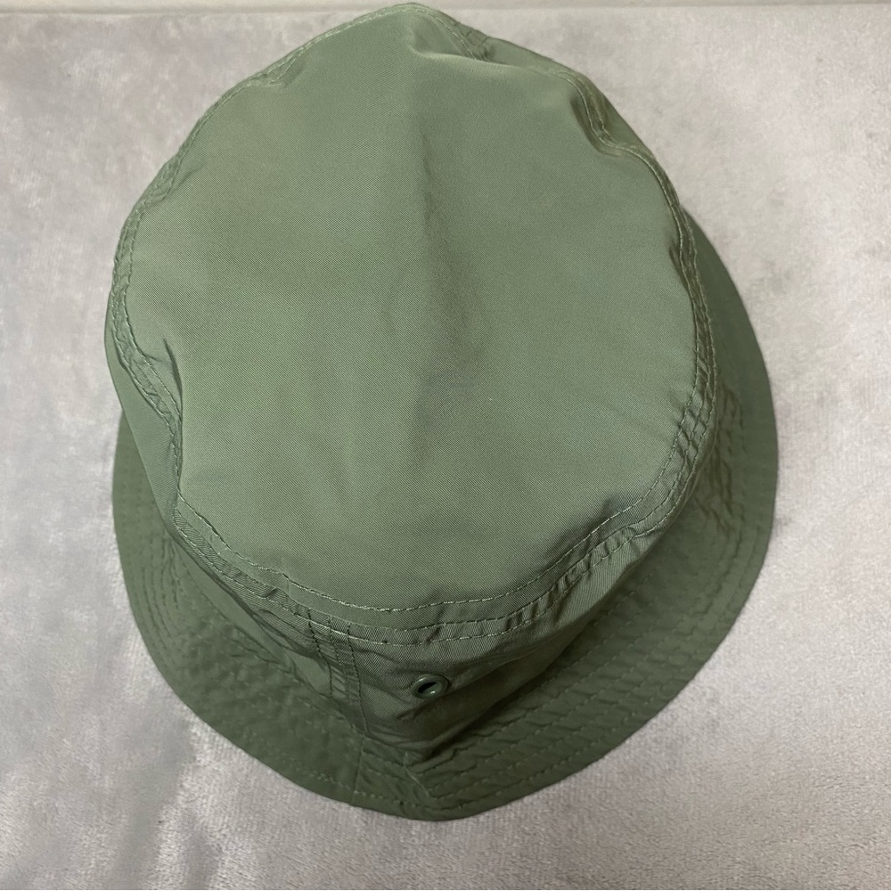 H and M bucket hat green unisex sz Large‼️
